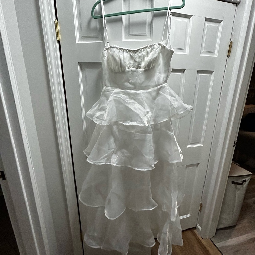 Selfie Leslie White Layered Maxi Dress